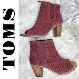 TOMS Majorca Peep Toe Burgundy Red Suede Perforated Ankle Bootie, Size 8.5